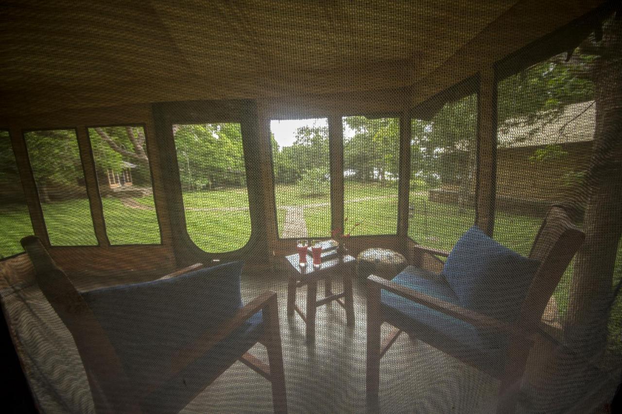 The Yala Adventure Hotel Tissamaharama Exterior photo